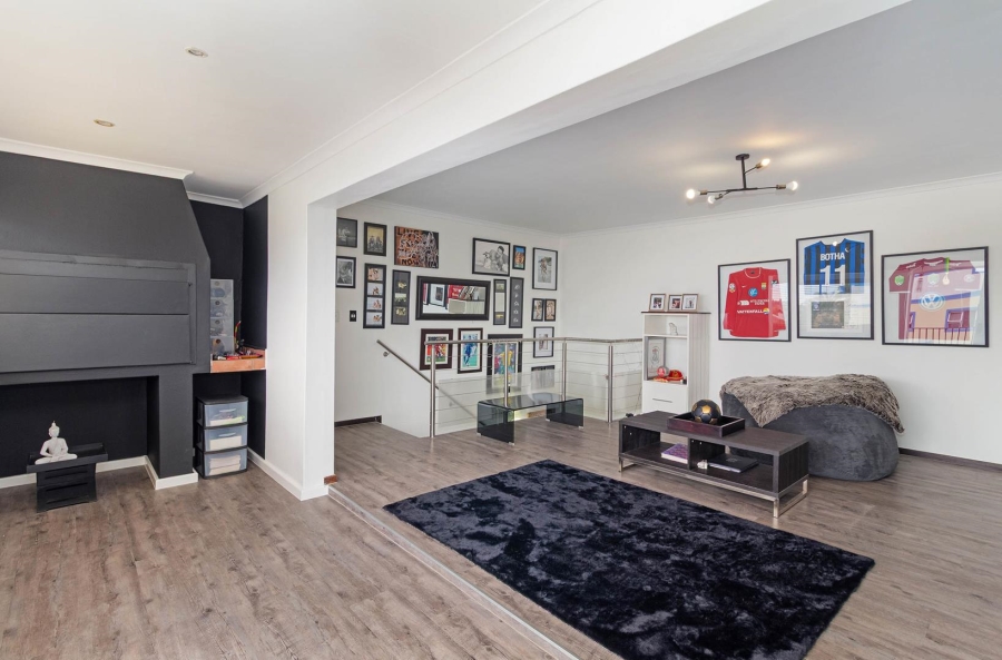 4 Bedroom Property for Sale in Milnerton Ridge Western Cape